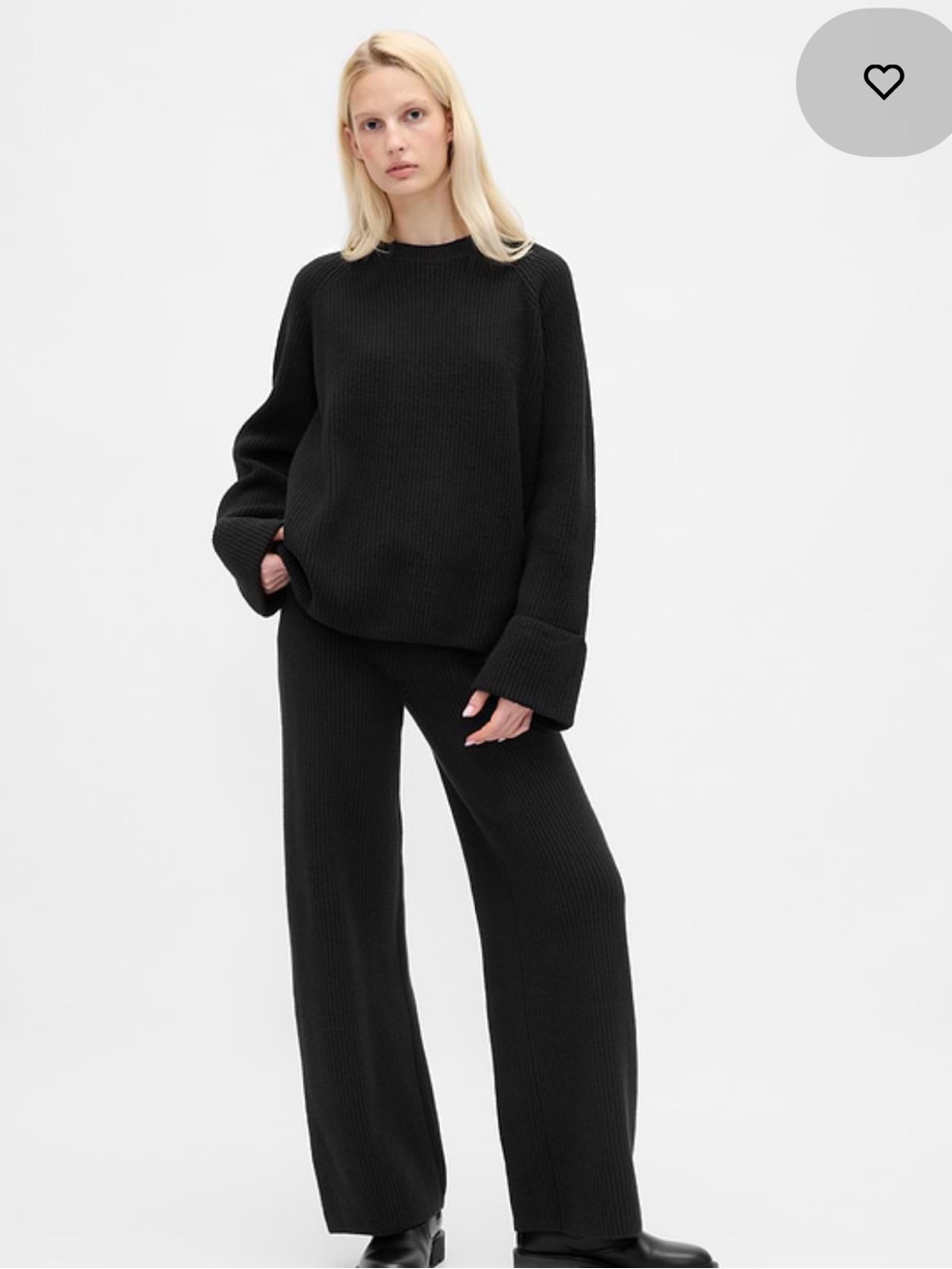 GAP Women’s Black Ribbed Crewneck Sweater SET